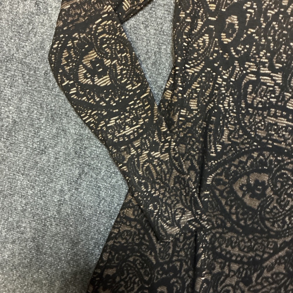 Chelsea Violet Midi Form Fitting Paisley Black Dress Women's Size Medium - Picture 10 of 10